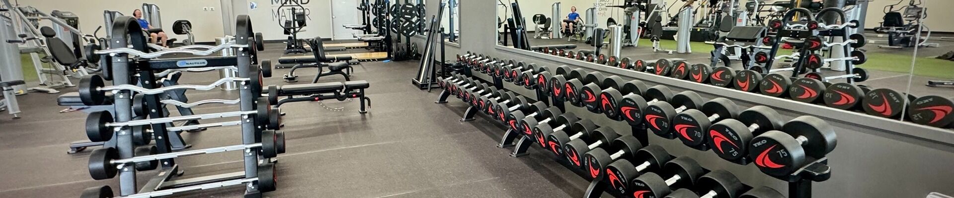 Experience the Benefits of Fixed Bars for Enhanced Strength Training!